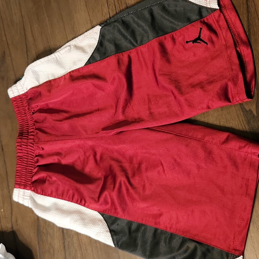 COPY - Jordan Shorts Youth Size Medium 10/12